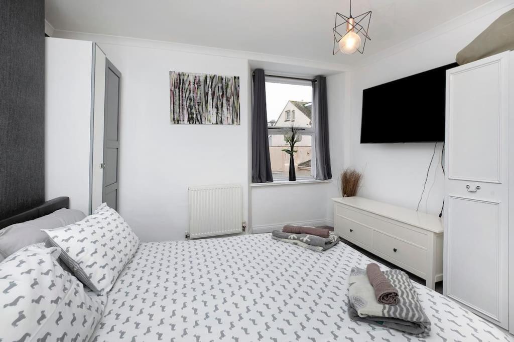 Beach Front Flat Shaldon With Parking Екстер'єр фото