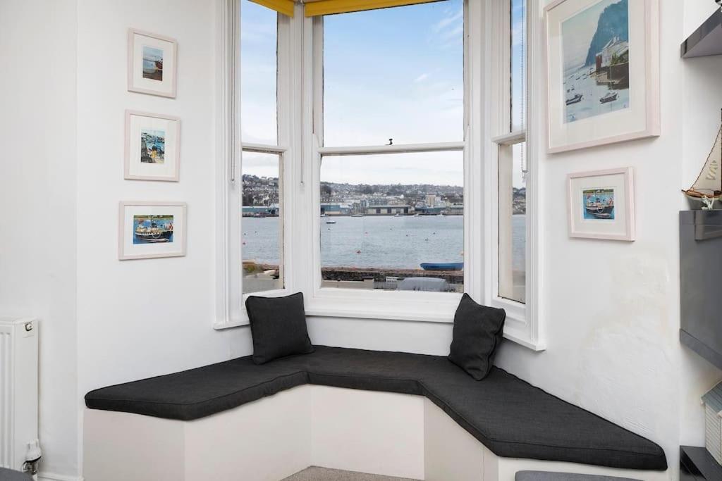 Beach Front Flat Shaldon With Parking Екстер'єр фото
