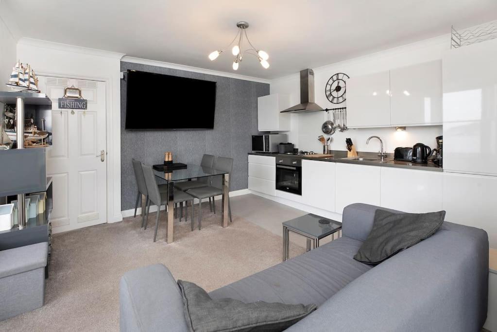 Beach Front Flat Shaldon With Parking Екстер'єр фото