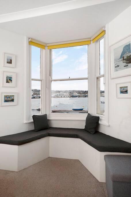 Beach Front Flat Shaldon With Parking Екстер'єр фото